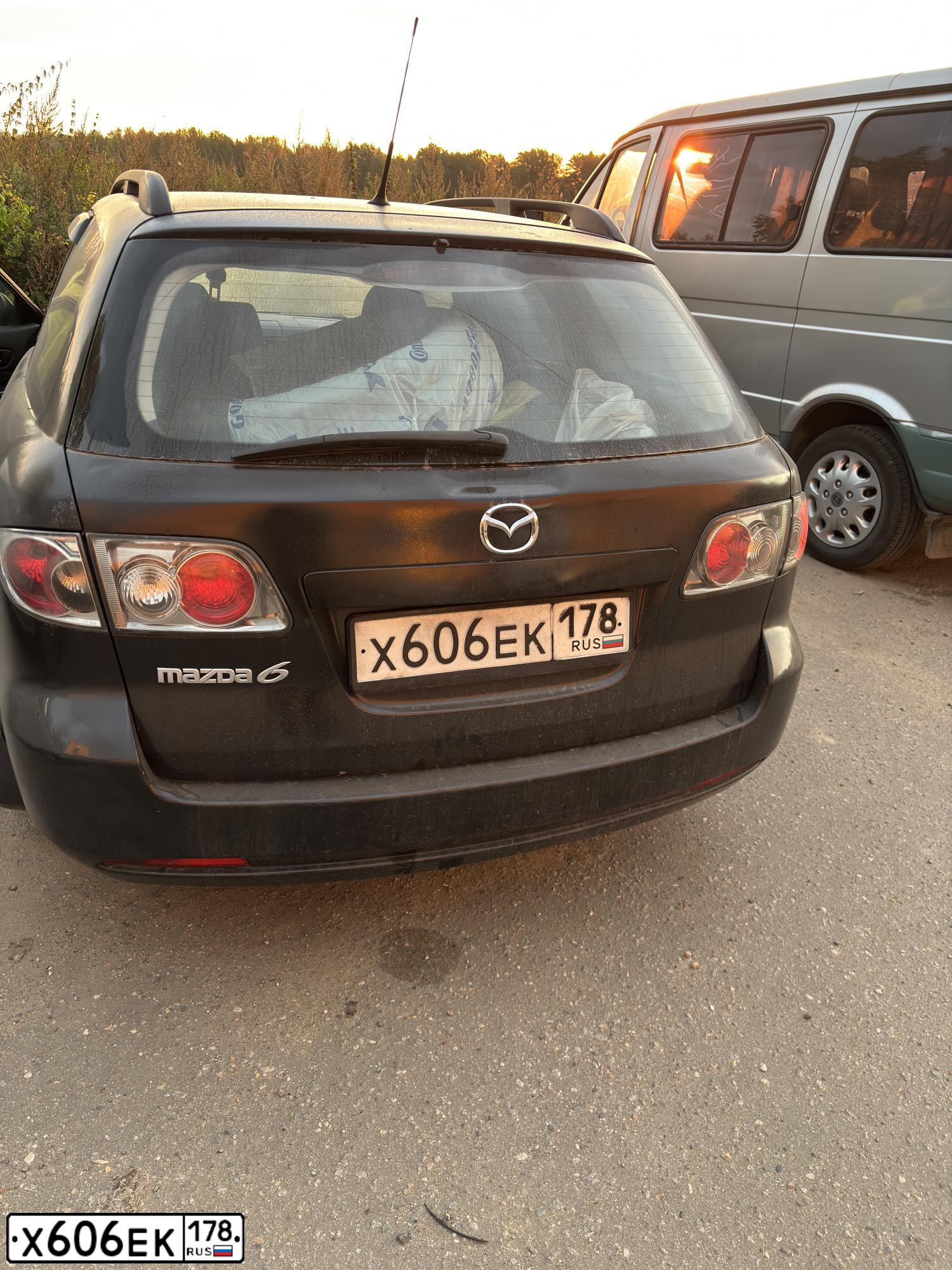 Фото автомобиля MAZDA 6, 2005 — госномер Х606ЕК178. Цвет: ЧЕРНЫЙ