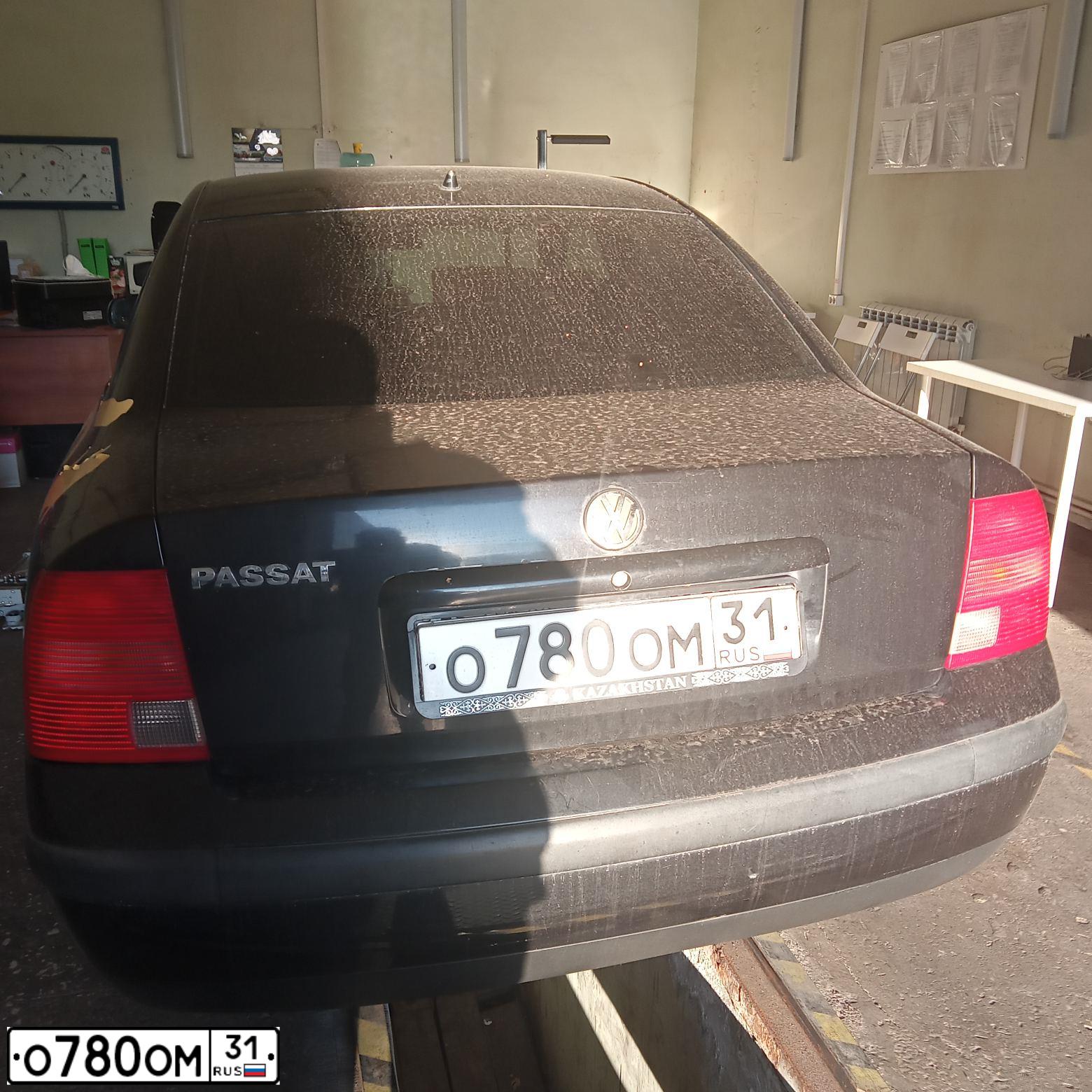 Фото автомобиля VOLKSWAGEN PASSAT, 1997 — госномер Н771ЕУ97. Цвет: ЧЕРНЫЙ