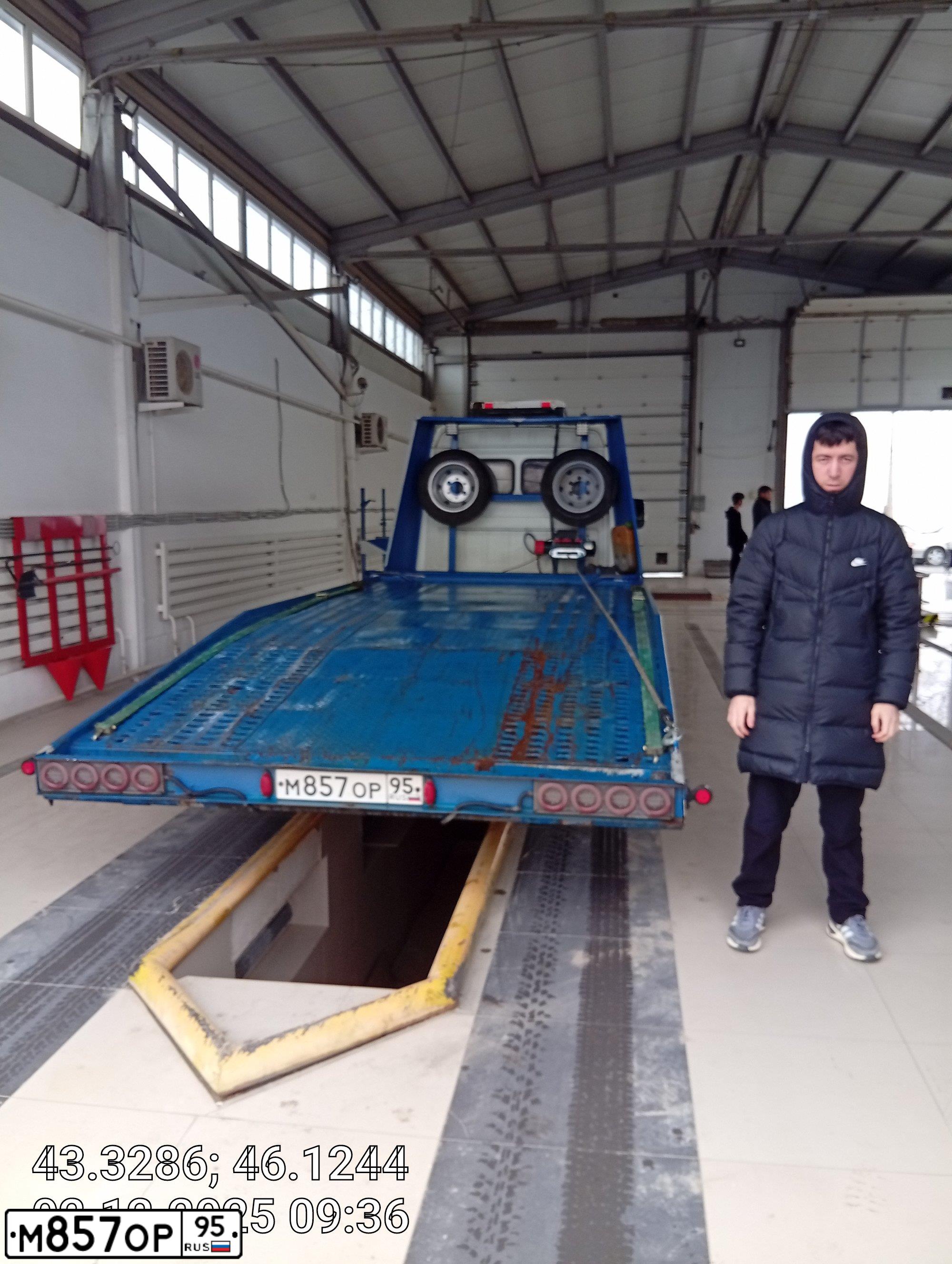 Фото автомобиля GAZ 3302 GAZEL, 2012 — госномер М857ОР95. Цвет: Белый