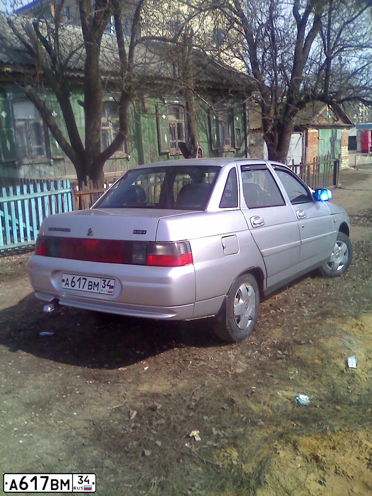 Фото автомобиля LADA 2110, 2003 — госномер А617ВМ34. Цвет: СВЕТЛО СЕРЕБРИСТЫЙ МЕТАЛЛ