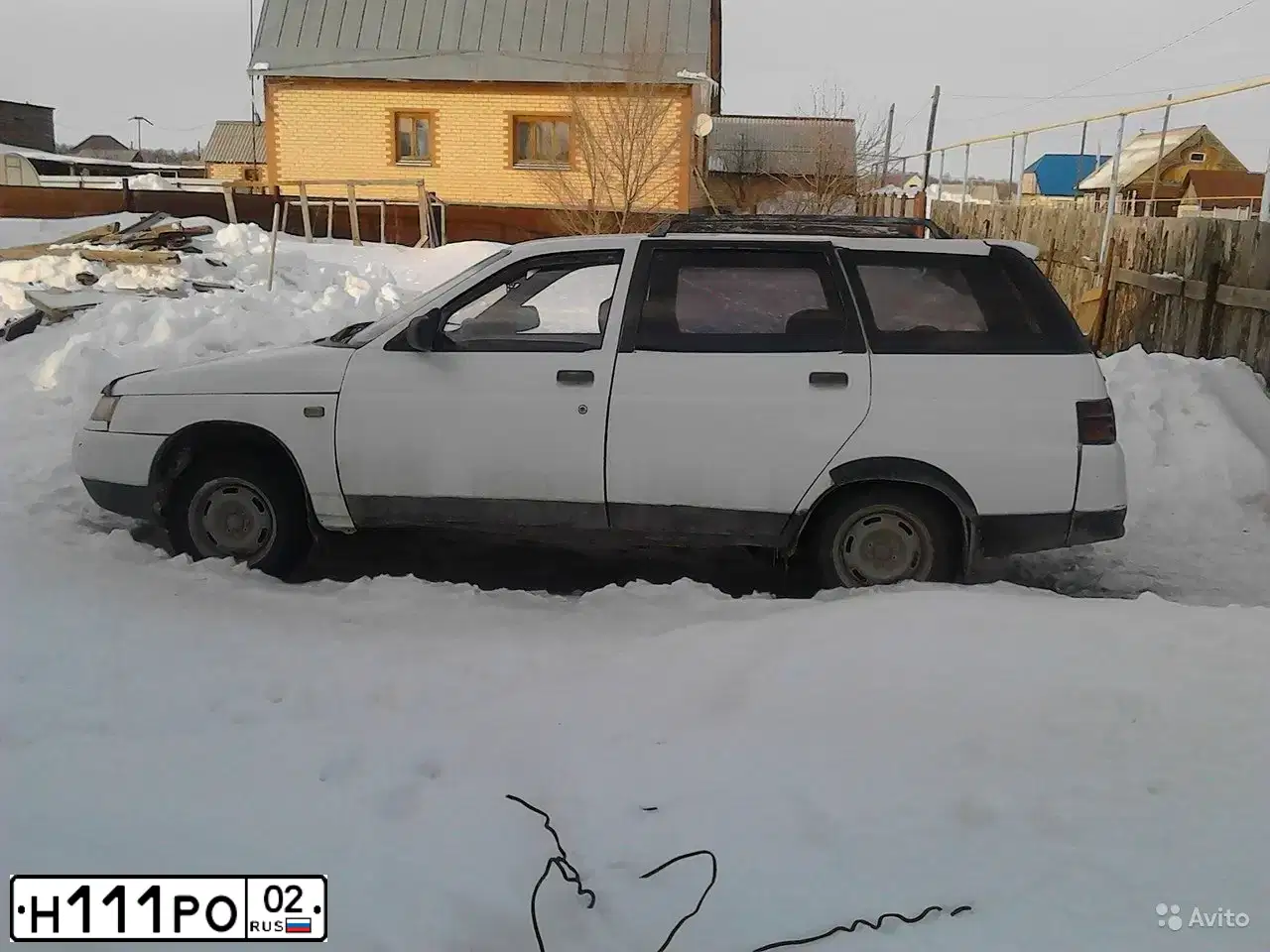 Фото автомобиля KIA CARNIVAL, 2022 — госномер О647СТ797. Цвет: ЧЕРНЫЙ