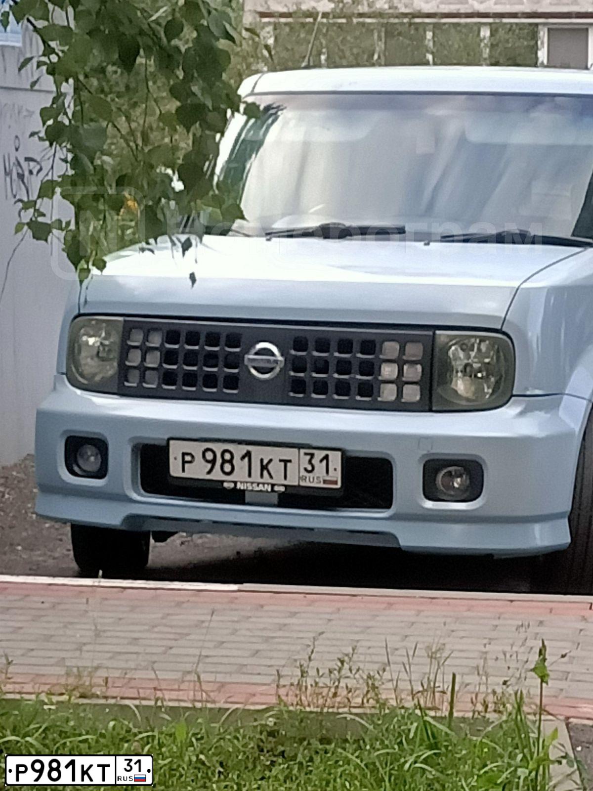 Фото автомобиля NISSAN CUBE, 2005 — госномер У581ЕМ31