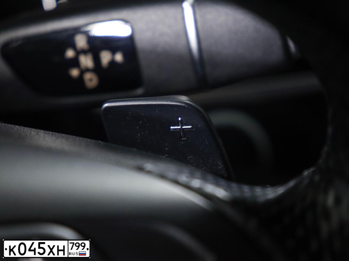Фото автомобиля MERCEDES-BENZ E250, 2014 — госномер К176АВ250. Цвет: Белый
