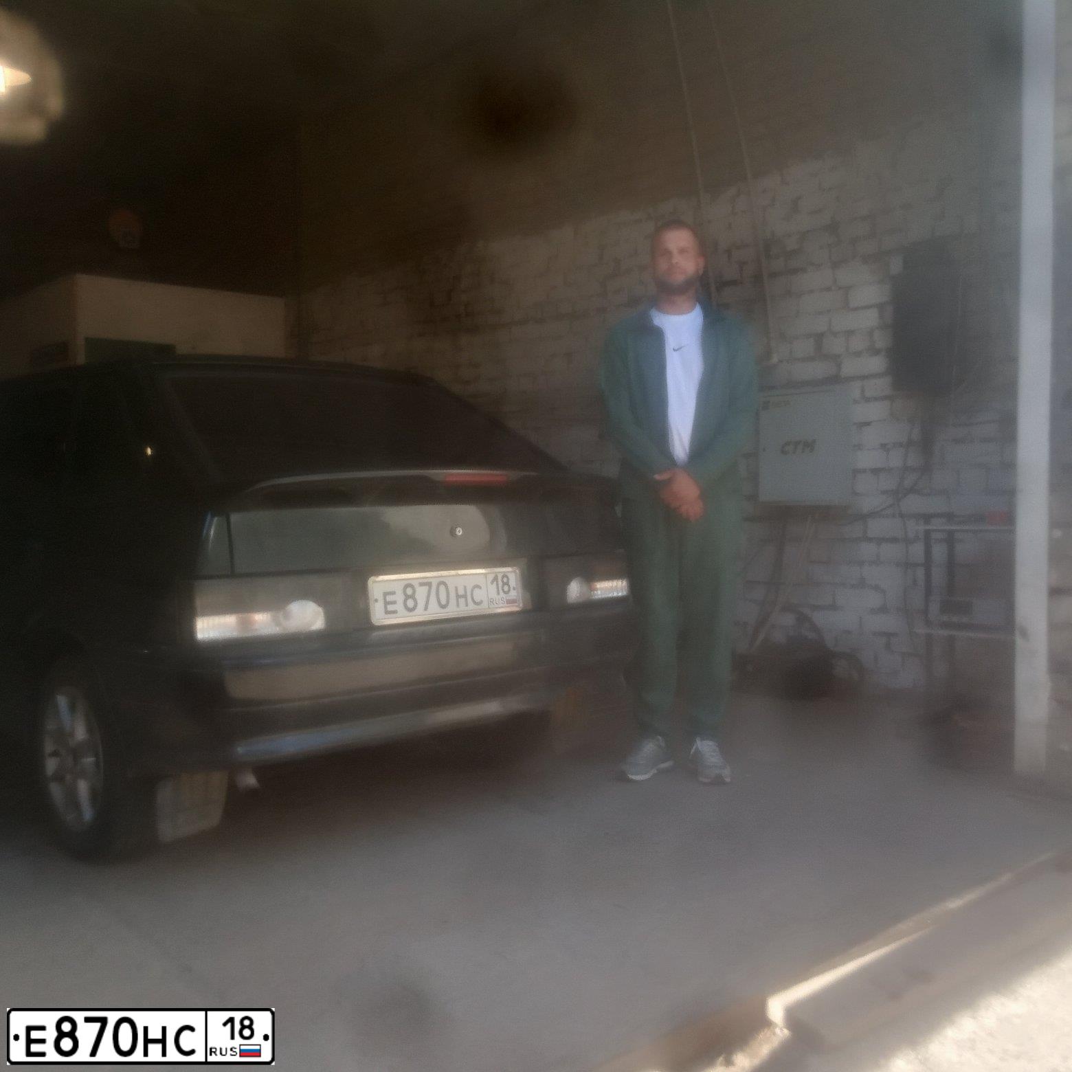 Фото автомобиля LADA 2114, 2011 — госномер Р804НК159. Цвет: Сине-Черный