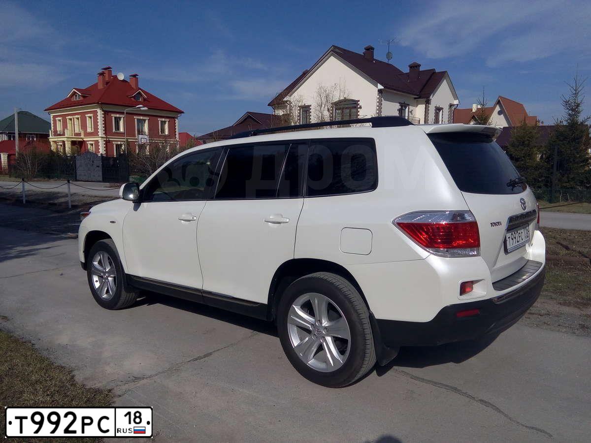 Фото автомобиля LADA KALINA, 2012 — госномер У403ЕМ48. Цвет: СЕРЕБРИСТЫЙ