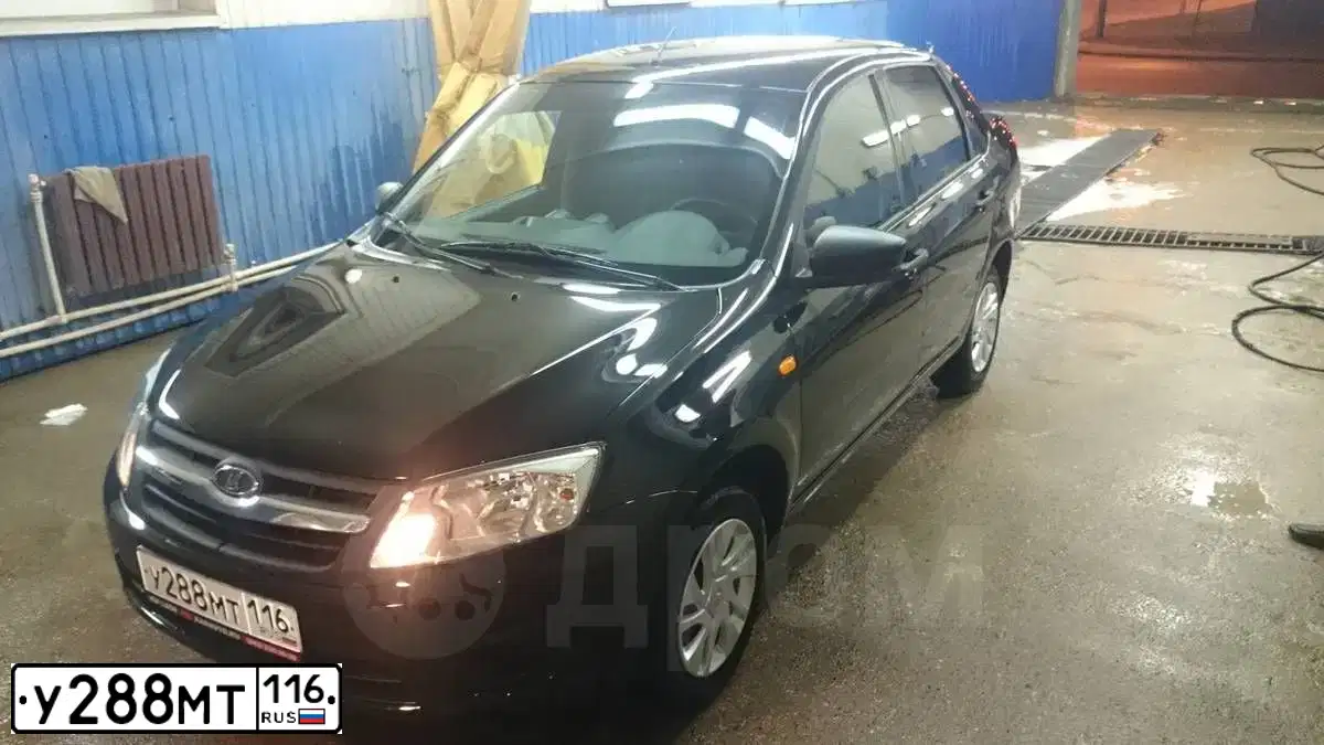 Фото автомобиля LADA 2190 GRANTA, 2015 — госномер С646КВ58. Цвет: ЧЕРНЫЙ