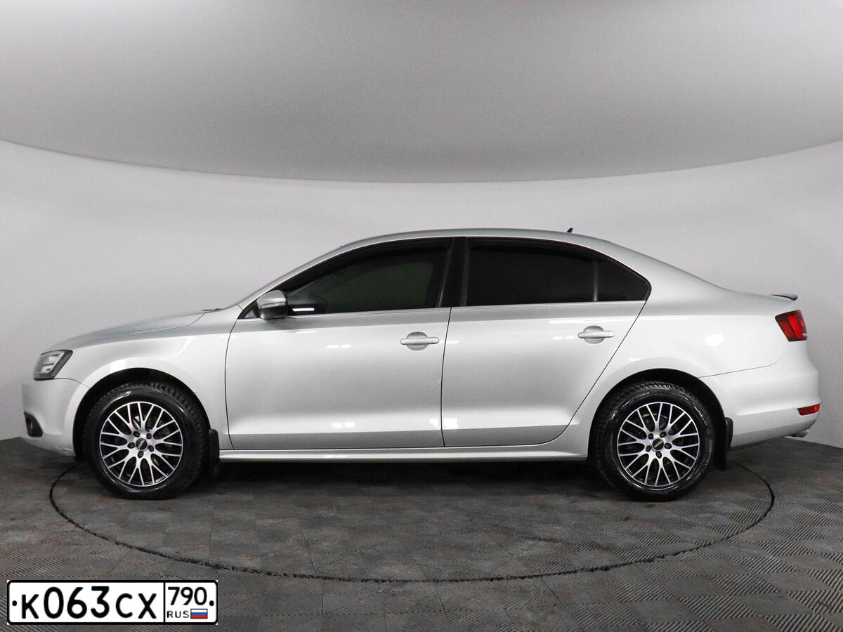 Фото автомобиля VOLKSWAGEN JETTA, 2014 — госномер К063СХ790. Цвет: СЕРО-ЖЕЛТЫЙ