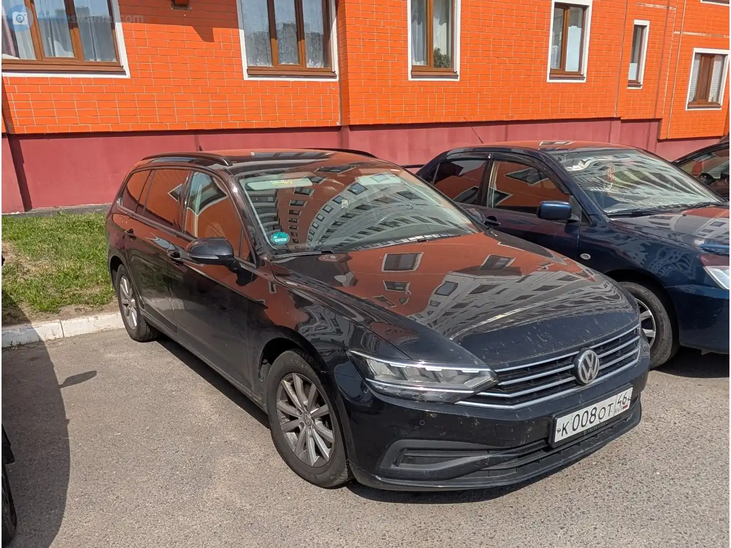 Фото автомобиля KIA CEE'D, 2009 — госномер У083СС31. Цвет: СИНИЙ