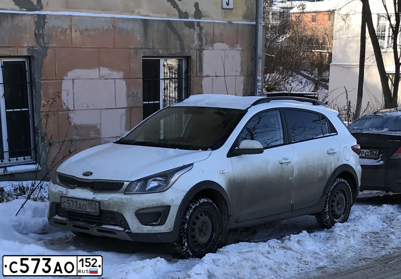 Фото автомобиля KIA RIO, 2019 — госномер Р291ВА44. Цвет: Белый