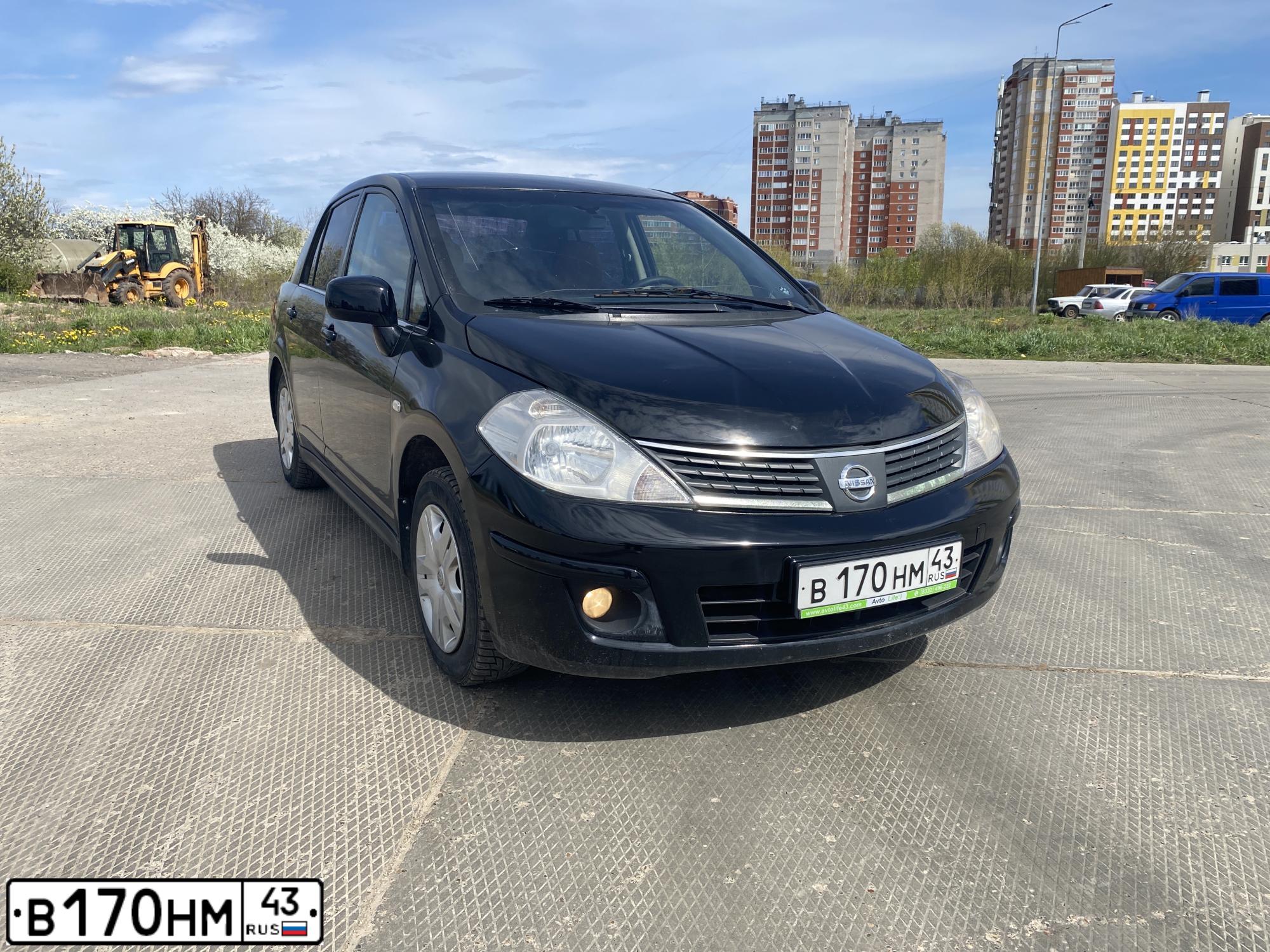 Фото автомобиля NISSAN TIIDA, 2007 — госномер С527ТС43. Цвет: ЧЕРНЫЙ