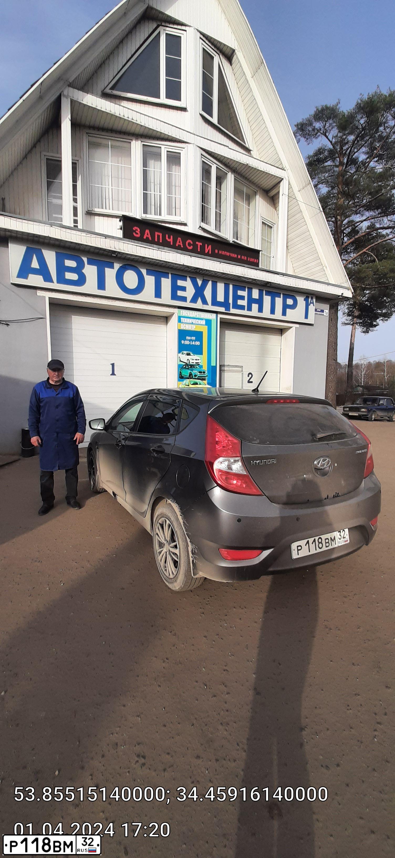 Фото автомобиля HYUNDAI SOLARIS, 2012 — госномер С101ВС40. Цвет: ЧЕРНО-СЕРЫЙ