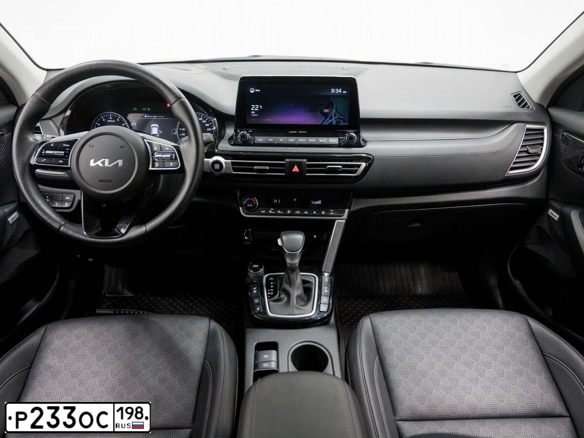 Фото автомобиля KIA SELTOS, 2021 — госномер С601КА198. Цвет: синий