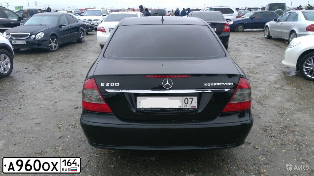 Фото автомобиля МЕРСЕДЕС-БЕНЦ E200, 2004 — госномер Е231НЕ95. Цвет: ТЕМНО-СИНИЙ МЕТ.