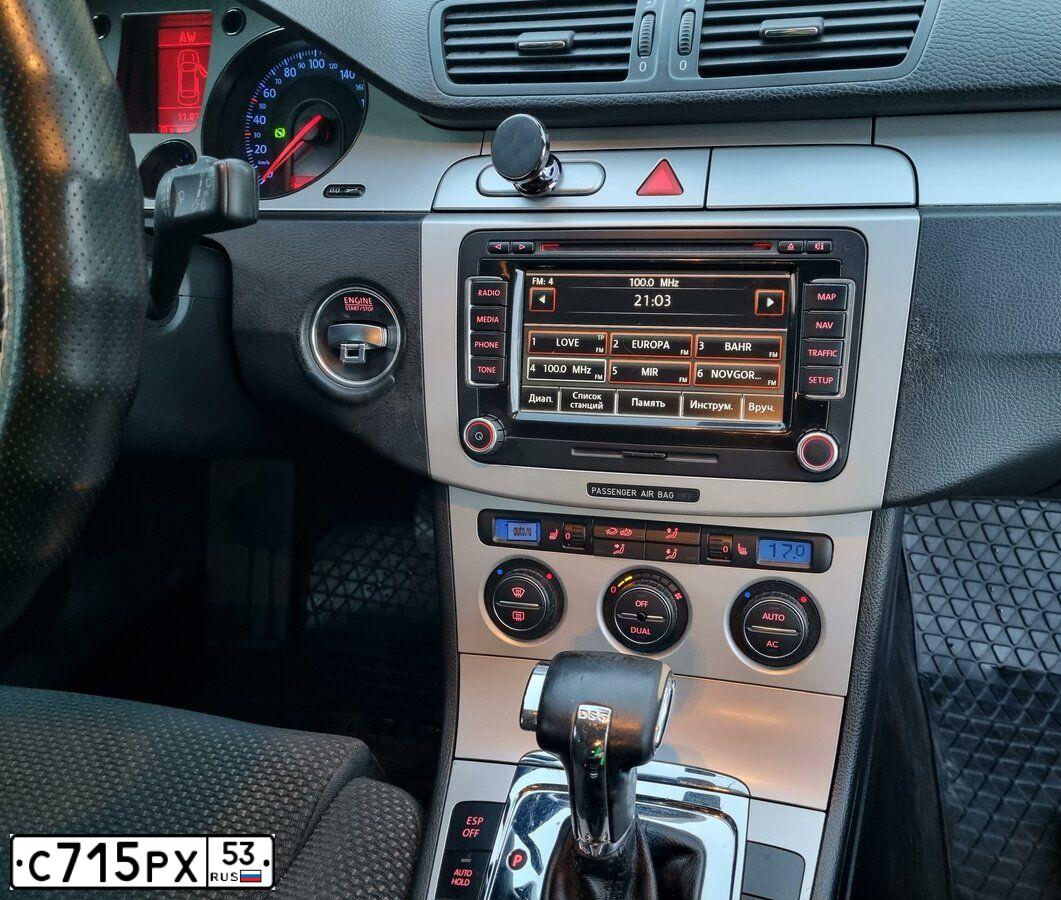 Фото автомобиля VOLKSWAGEN PASSAT, 2008 — госномер К914ЕЕ147. Цвет: ЧЕРНЫЙ