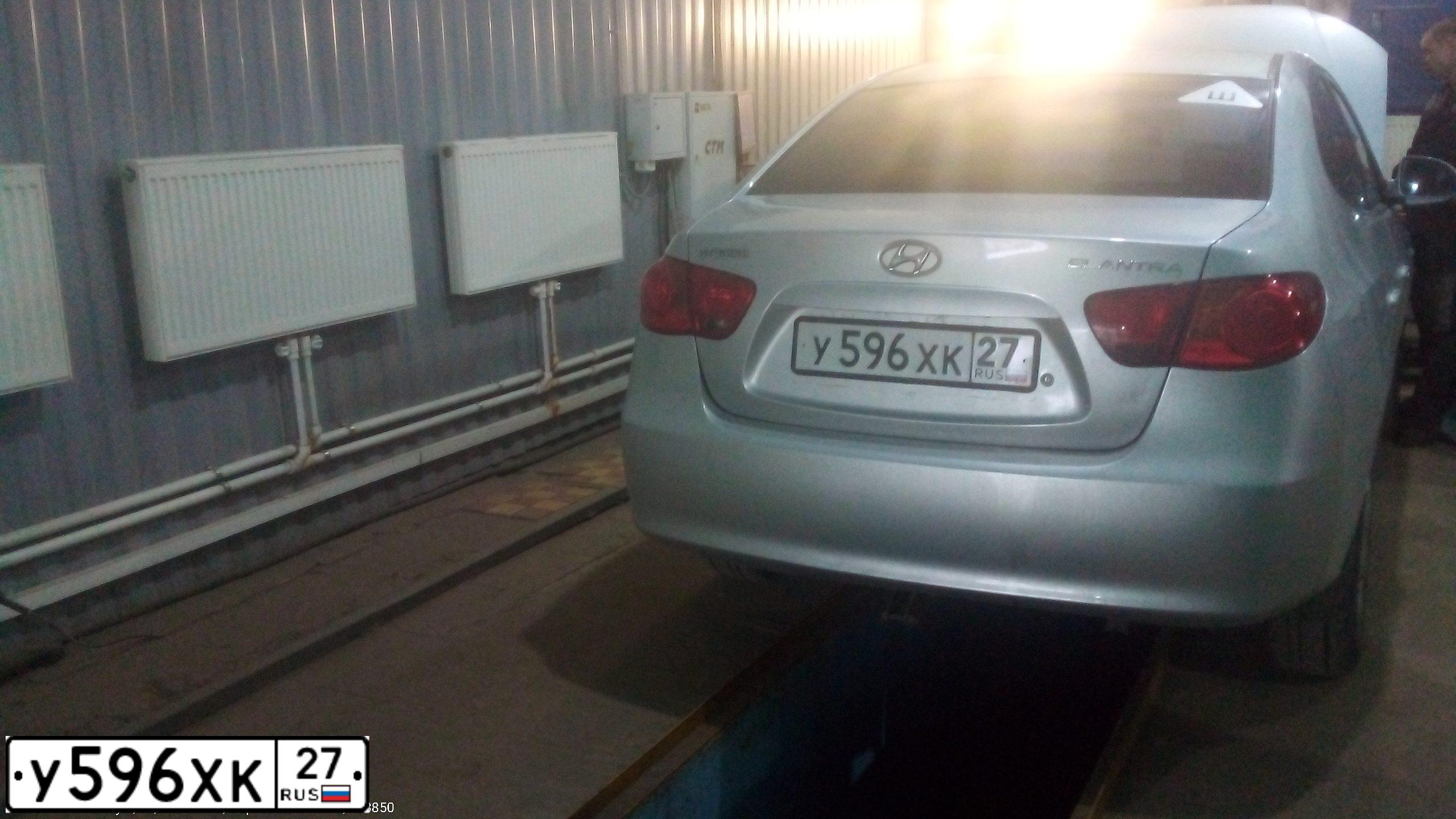 Фото автомобиля HYUNDAI ELANTRA, 2008 — госномер М220МХ763. Цвет: Серебристый