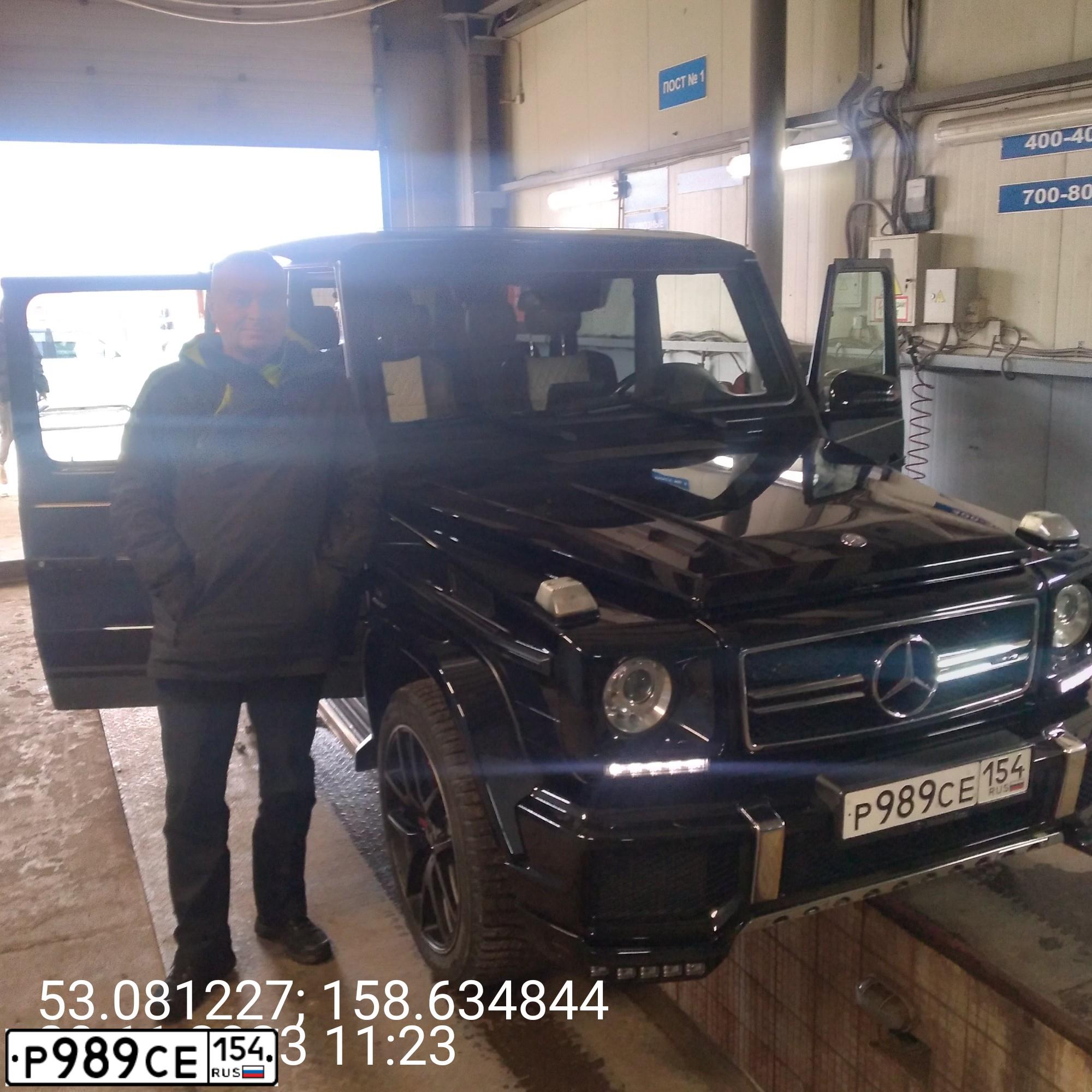 Фото автомобиля MERCEDES G-KLASSE, 2017 — госномер А777УЕ41. Цвет: ЧЕРНЫЙ