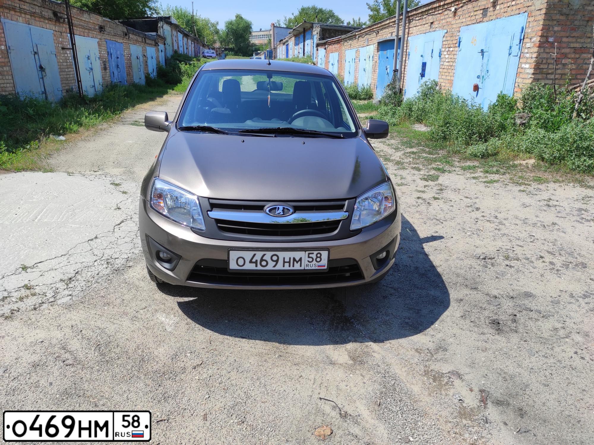 Фото автомобиля LADA 2190 GRANTA, 2013 — госномер О469НМ58