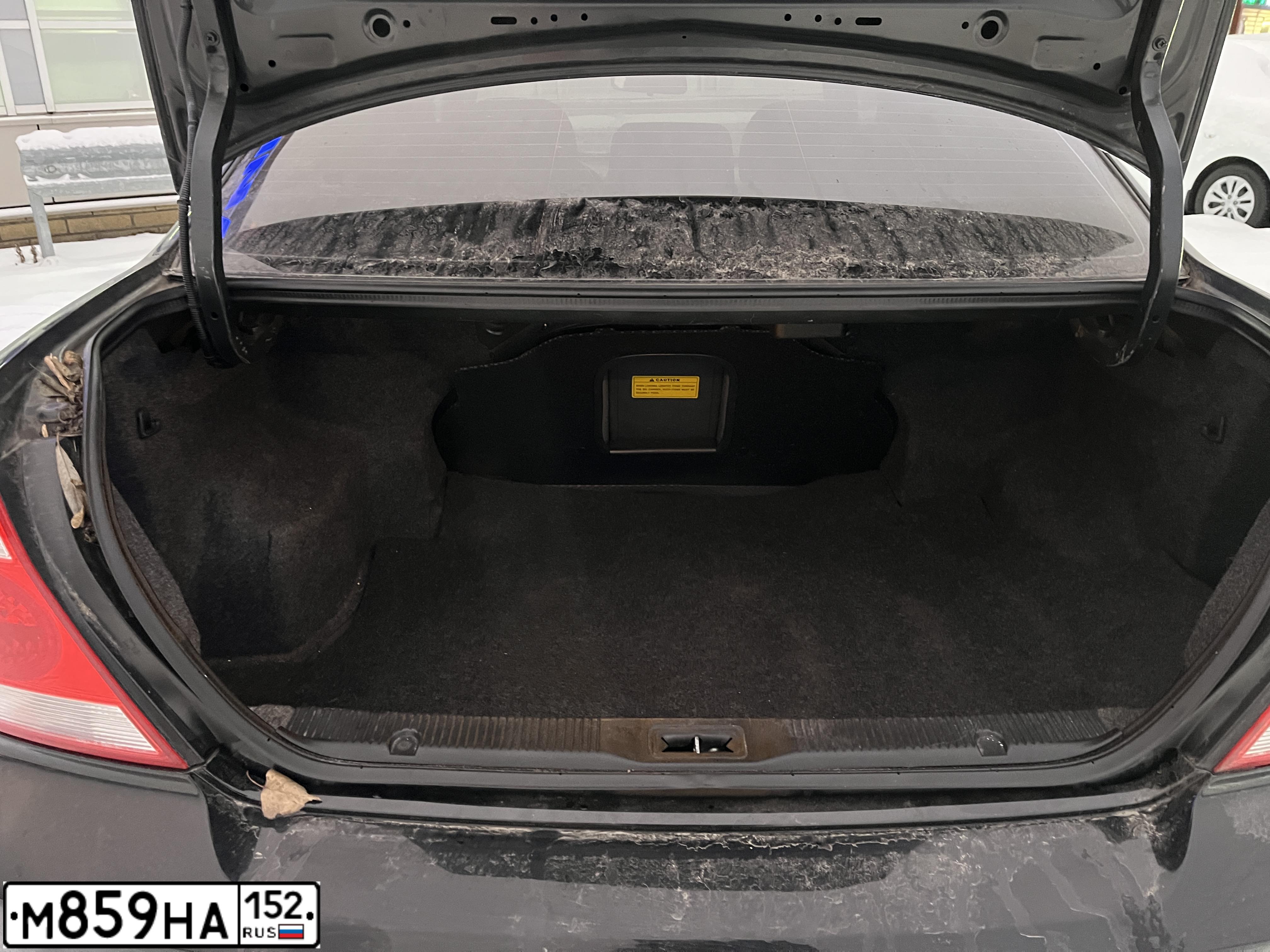 Фото автомобиля NISSAN ALMERA, 2006 — госномер А428УК252. Цвет: ЧЕРНЫЙ