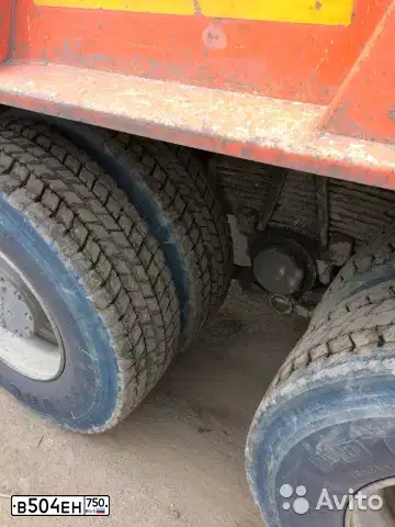 Фото автомобиля KAMAZ 6520 /6X4/, 2012 — госномер Х525МК190. Цвет: ОРАНЖЕВЫЙ