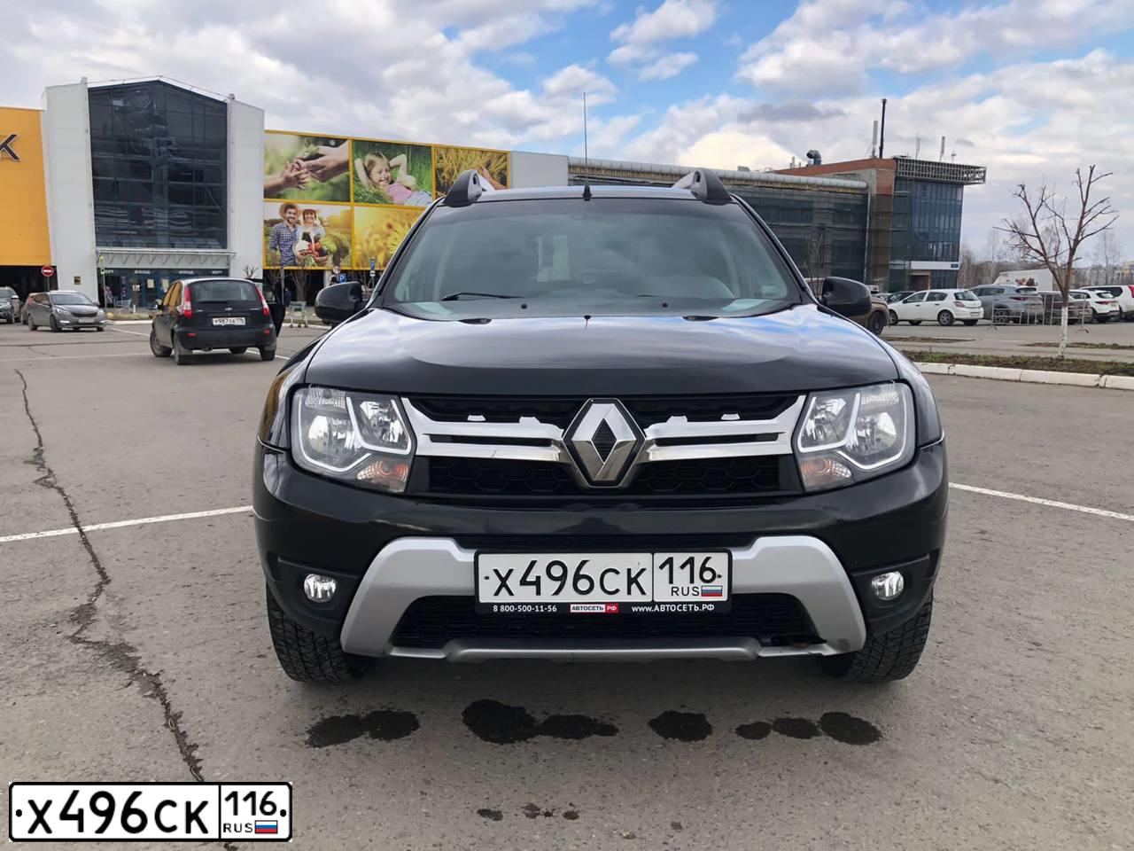 Фото автомобиля RENAULT DUSTER, 2016 — госномер С429СХ40. Цвет: ЧЕРНЫЙ