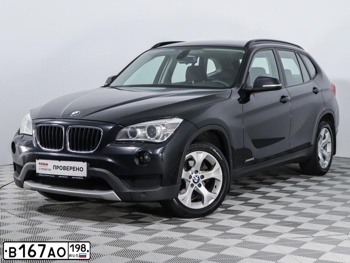 Фото автомобиля BMW X1, 2014 — госномер Р504ТА178. Цвет: ЧЕРНЫЙ