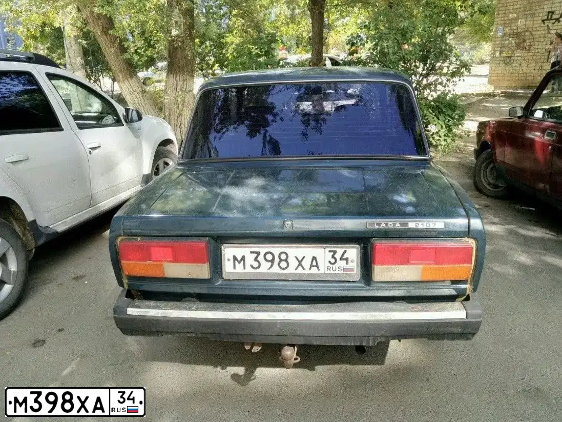 Фото автомобиля LADA 2107, 2008 — госномер К578ТМ134. Цвет: ТЕМНО ЗЕЛЕНЫЙ