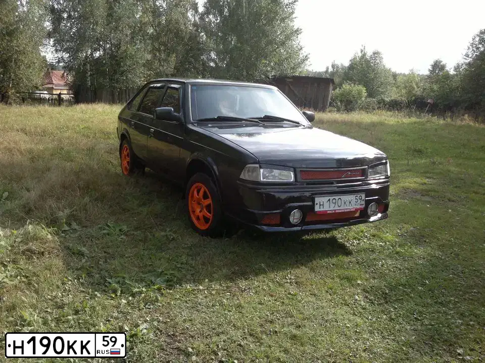 Фото автомобиля AZLK MOSKWITSCH 2141, 1999 — госномер Н190КК59