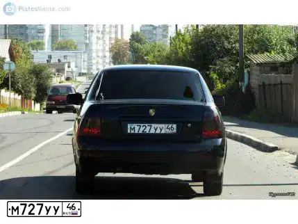 Фото автомобиля LADA 2170 PRIORA, 2009 — госномер М727УУ46. Цвет: СИНЕ-ЧЕРНЫЙ
