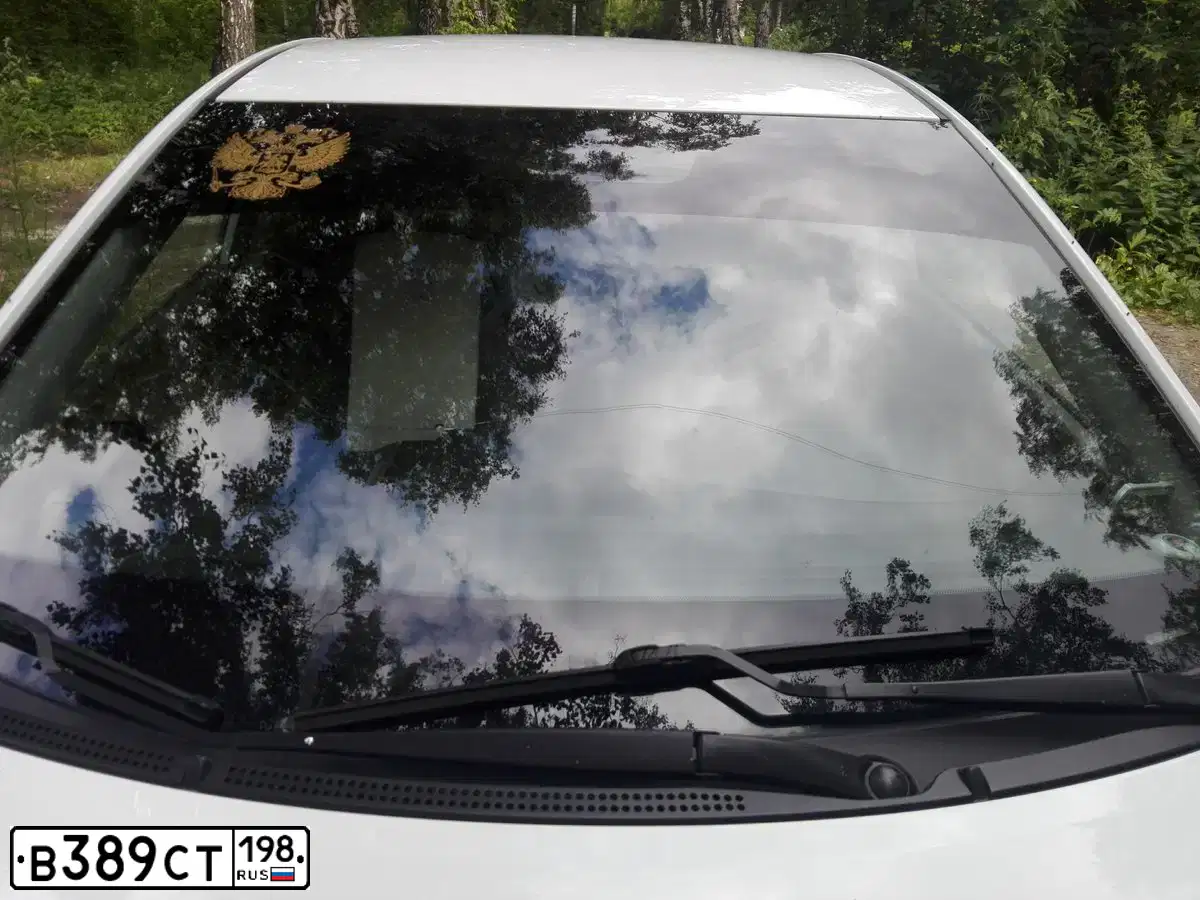 Фото автомобиля HYUNDAI IX35, 2014 — госномер О211ХЕ11. Цвет: СЕРЕБРИСТЫЙ