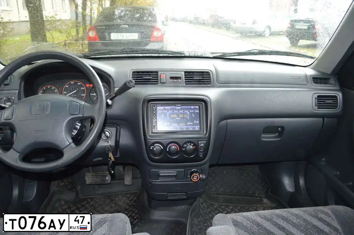 Фото автомобиля ВАЗ 21074, 2006 — госномер У733ТУ18. Цвет: ЗЕЛЕНЫЙ