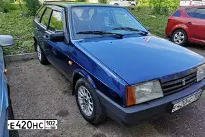 Фото автомобиля LADA 2109 SAMARA, 2003 — госномер Е420НС102. Цвет: СЕРЕБРИСТО ЯРКО-СИНИЙ
