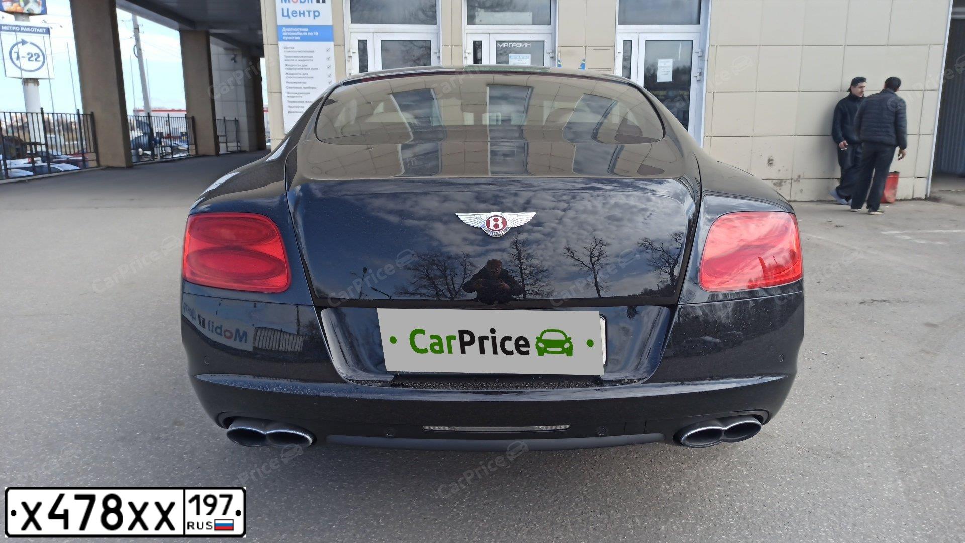 Фото автомобиля BENTLEY CONTINENTAL, 2012 — госномер Е979АС197. Цвет: ЧЕРНЫЙ