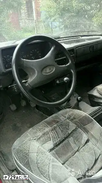 Фото автомобиля LADA 2121 NIVA, 1994 — госномер Р729АС36. Цвет: КРАСНЫЙ