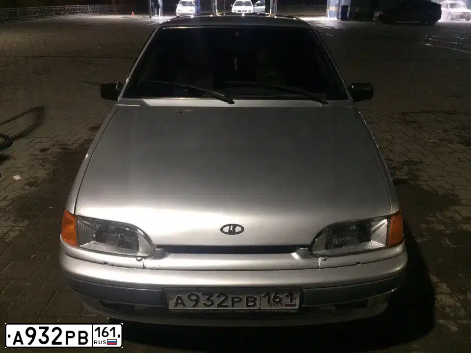 Фото автомобиля LADA 2114 SAMARA, 2007 — госномер А932РВ161. Цвет: светло-серебристый металлик