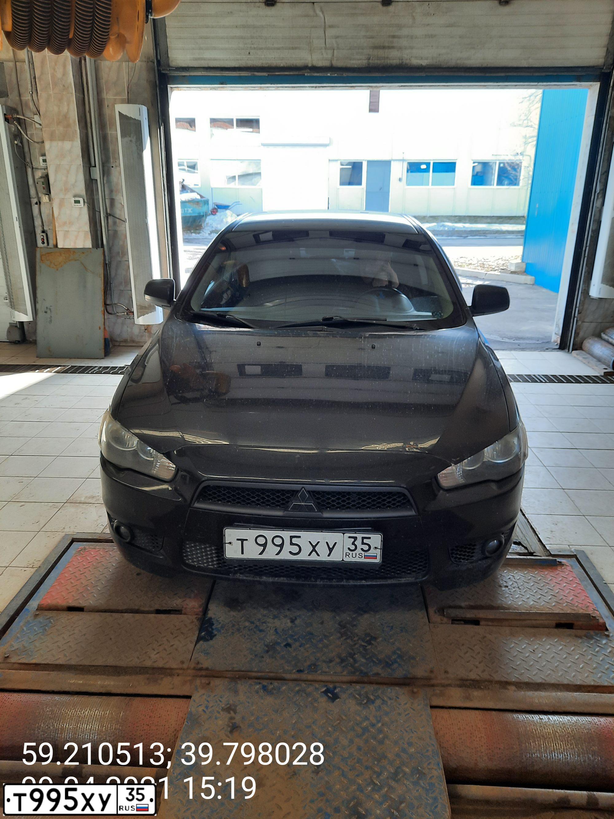 Фото автомобиля MITSUBISHI LANCER, 2008 — госномер Т995ХУ35. Цвет: ЧЕРНЫЙ