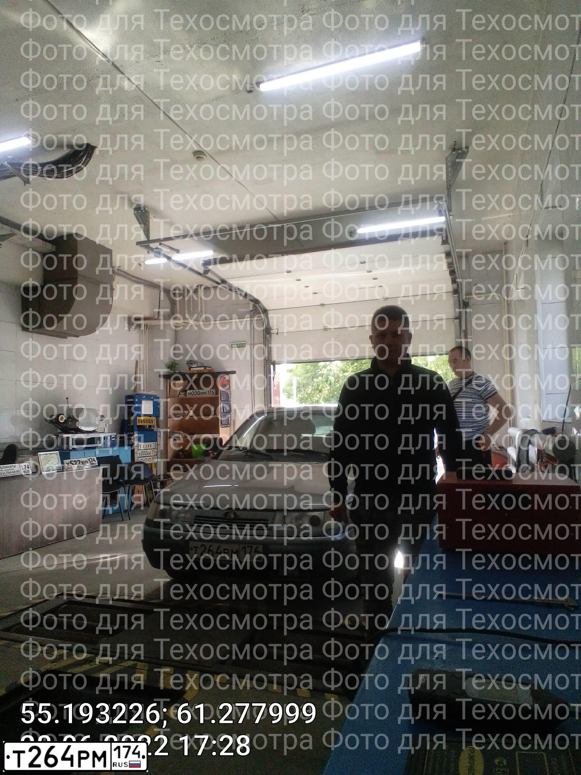 Фото автомобиля BOGDAN 2110/2111, 2012 — госномер Е319ВХ702. Цвет: синий