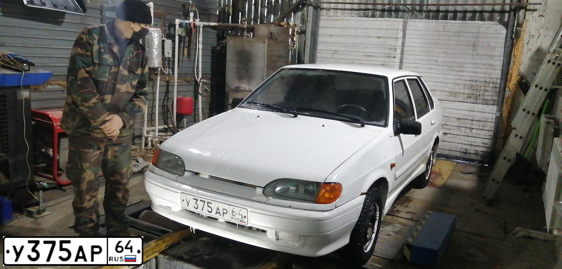 Фото автомобиля LADA 2115 SAMARA, 2010 — госномер М714СР164. Цвет: БЕЛЫЙ