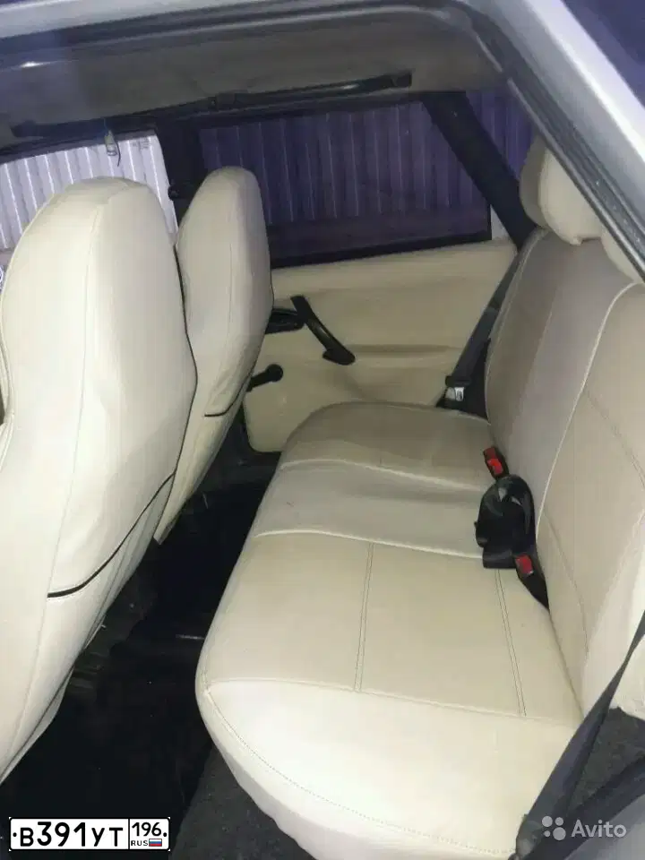 Фото автомобиля LADA 2115 SAMARA, 2004 — госномер В391УТ196. Цвет: СЕРЕБРИСТЫЙ