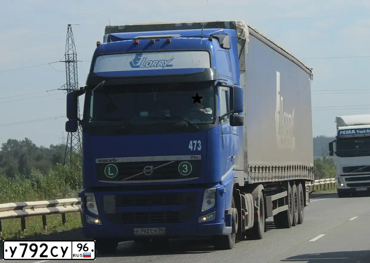 Фото автомобиля VOLVO SERIE FH /4X2/, 2012 — госномер А978ТВ716. Цвет: СИНИЙ