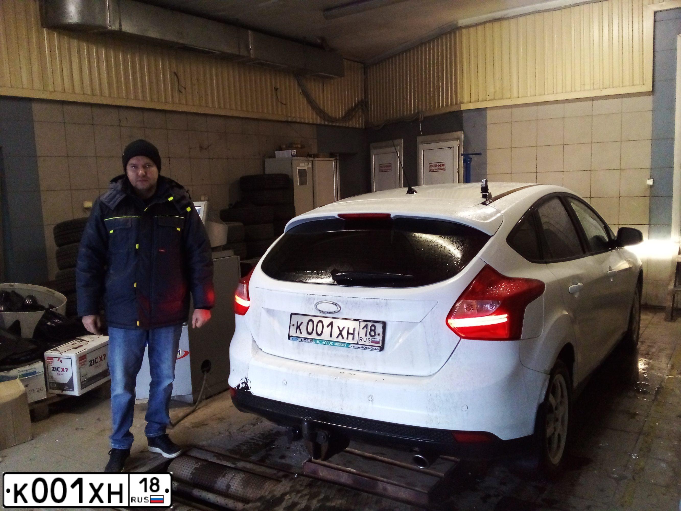 Фото автомобиля LADA 2112 LADA, 2006 — госномер А061ВН156. Цвет: средний серо-зеленый металлик