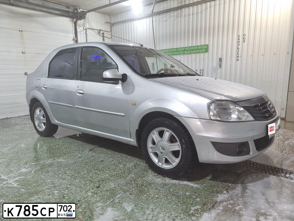 Фото автомобиля RENAULT LOGAN, 2014 — госномер К785СР702. Цвет: СВЕТЛО-СЕРЫЙ