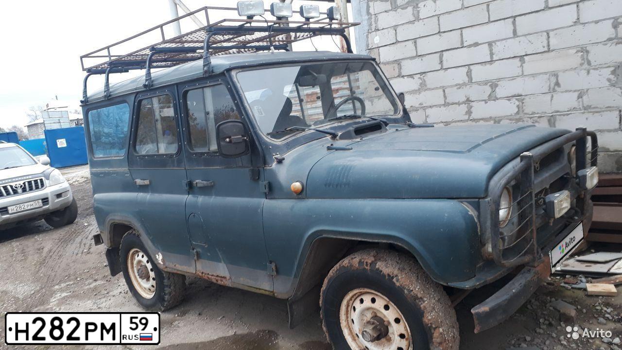 Фото автомобиля TOYOTA LAND CRUISER 120, 2004 — госномер У014АМ58. Цвет: Серебристый