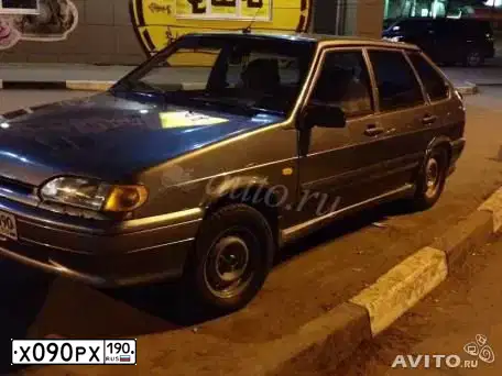 Фото автомобиля LADA 2114 SAMARA, 2009 — госномер Х090РХ190. Цвет: средний серо-зеленый металлик