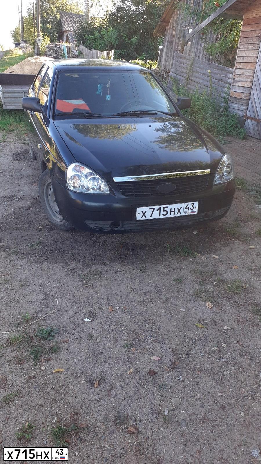Фото автомобиля LADA 2172 PRIORA, 2008 — госномер Т448СК64. Цвет: ГРАФИТОВЫЙ МЕТАЛЛИК