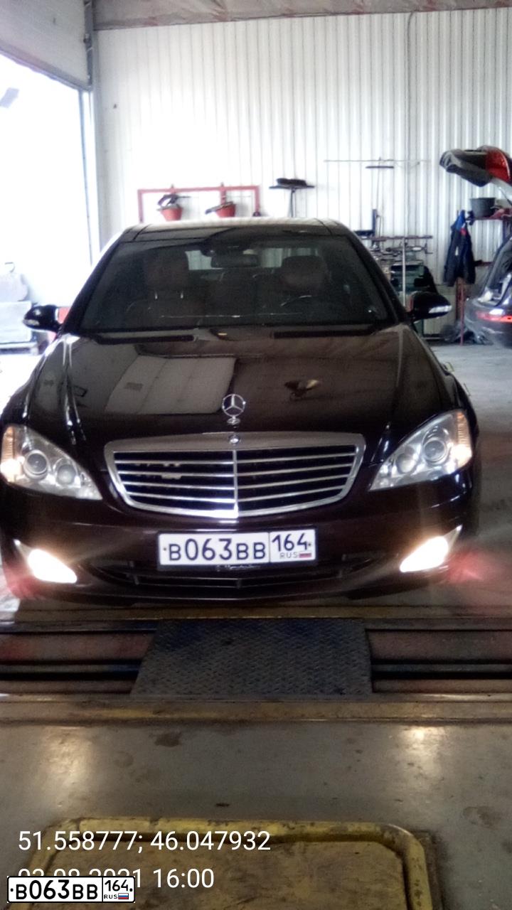 Фото автомобиля MERCEDES S-KLASSE, 2011 — госномер А102АХ58. Цвет: ЧЕРНЫЙ