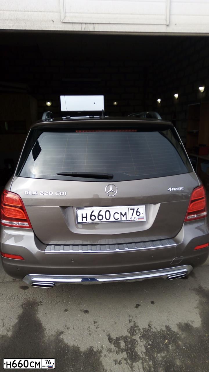 Фото автомобиля MERCEDES GLC-KLASSE, 2017 — госномер В564ОО76. Цвет: Серый