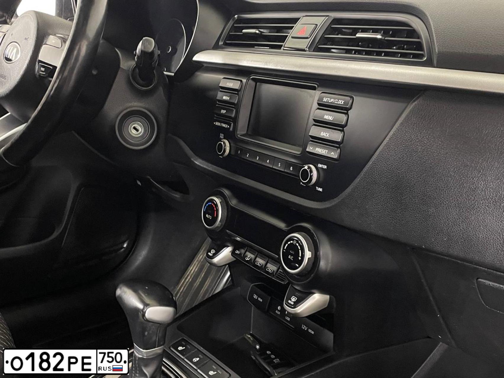Фото автомобиля KIA RIO, 2017 — госномер С492ЕР550