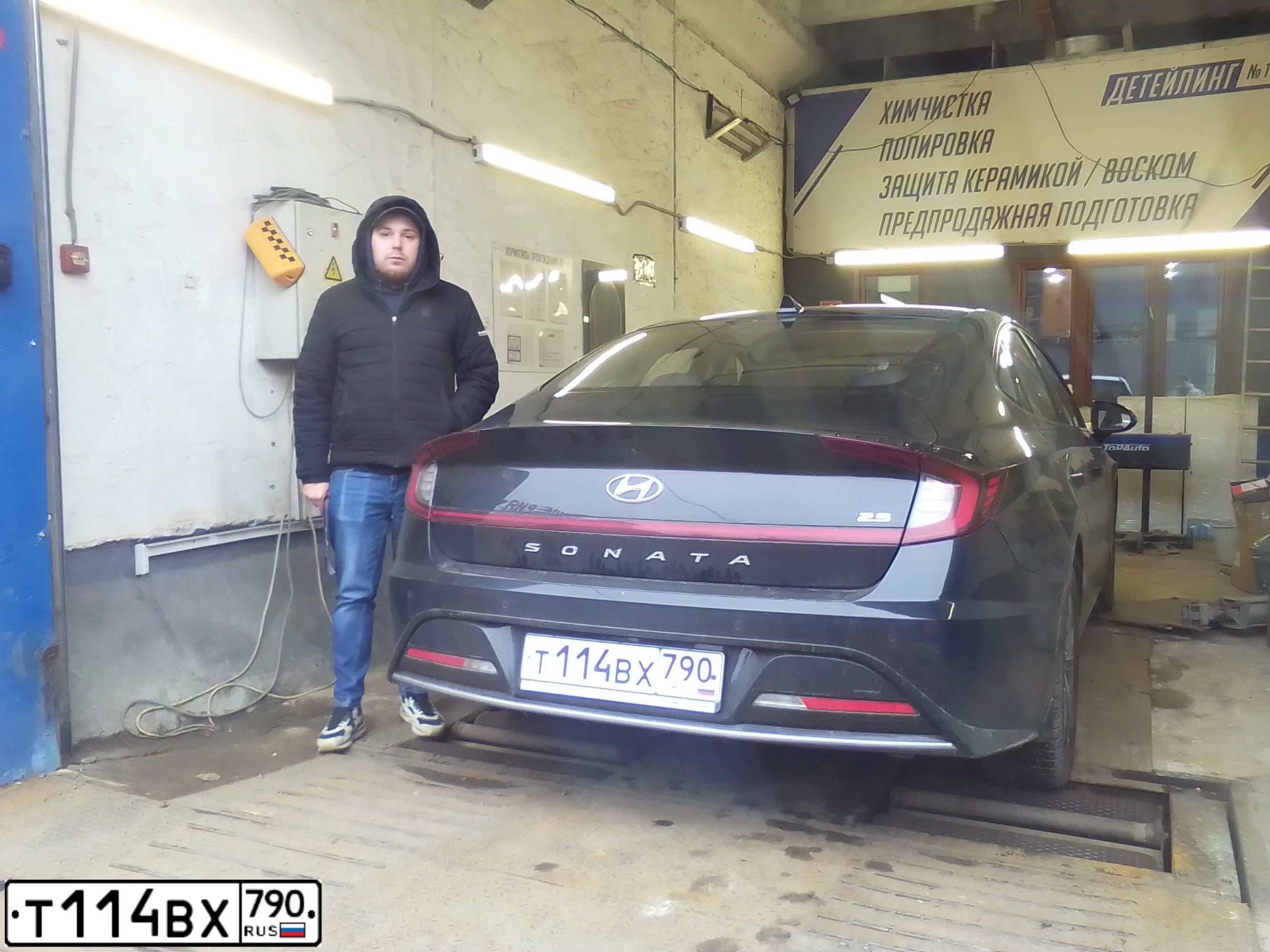 Фото автомобиля HYUNDAI SONATA, 2019 — госномер Т220МА198