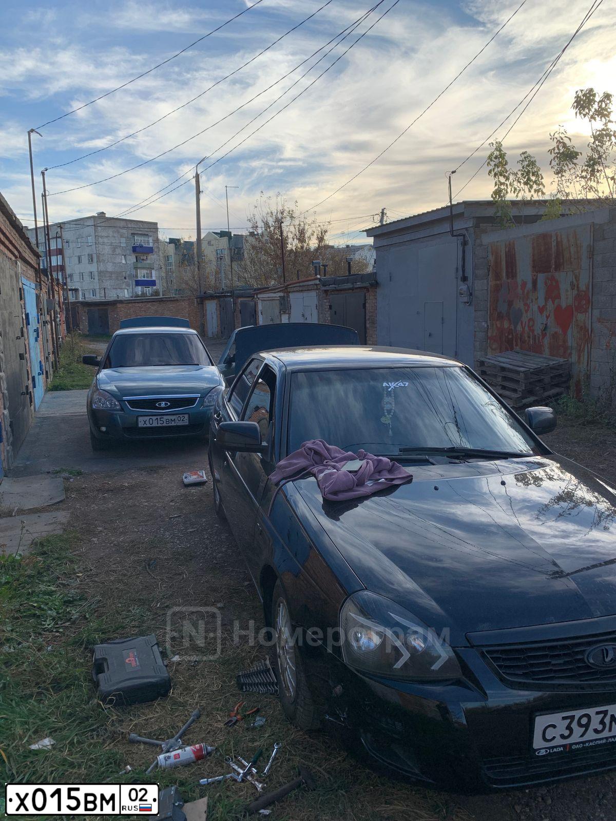 Фото автомобиля LADA 2170 PRIORA, 2008 — госномер Х015ВМ02. Цвет: СЕРО-СИНЕ-ЗЕЛЕНЫЙ