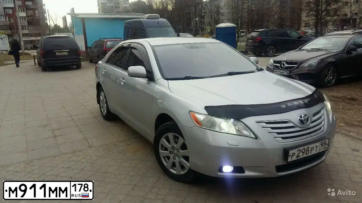 Фото автомобиля MERCEDES E-KLASSE, 2014 — госномер М911ММ178. Цвет: Коричневый